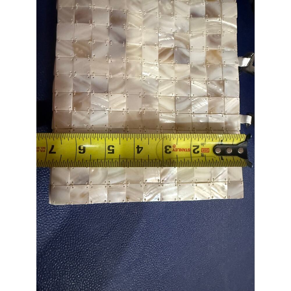 Mother of pearl purse - Picture 6 of 6